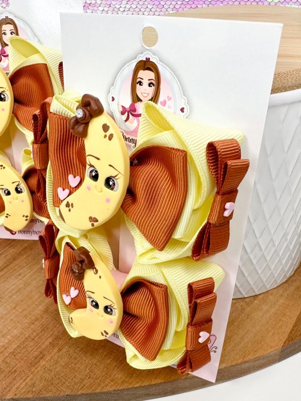 Banana Hair Bow